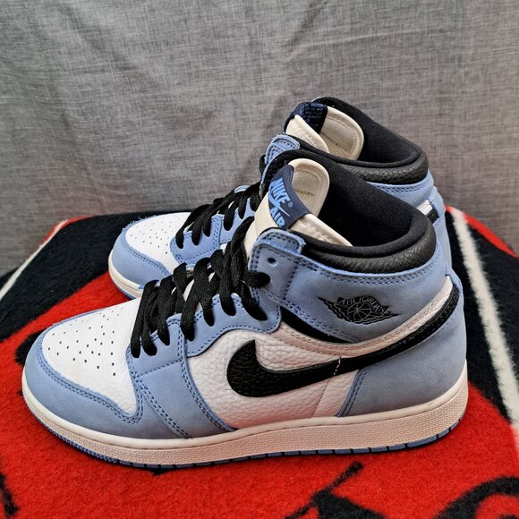 Size 7Y Nike Air Jordan 1 Retro OG High University Blue 575441-134 - Picture 1 of 13